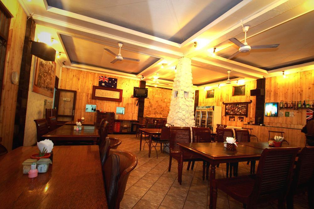 Jesens Inn I Кута Екстериор снимка