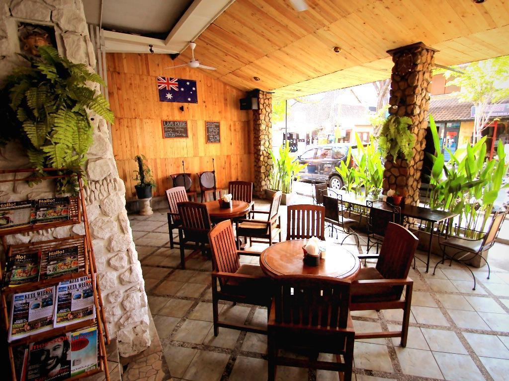 Jesens Inn I Кута Екстериор снимка