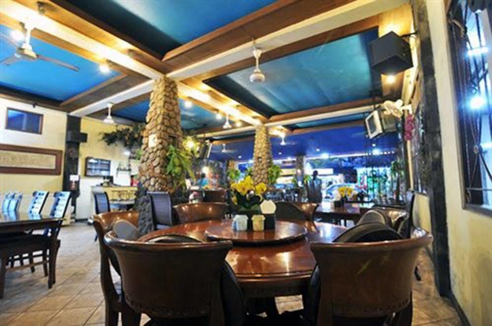 Jesens Inn I Кута Екстериор снимка