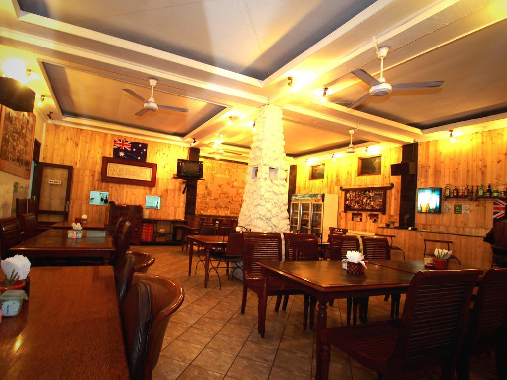 Jesens Inn I Кута Екстериор снимка